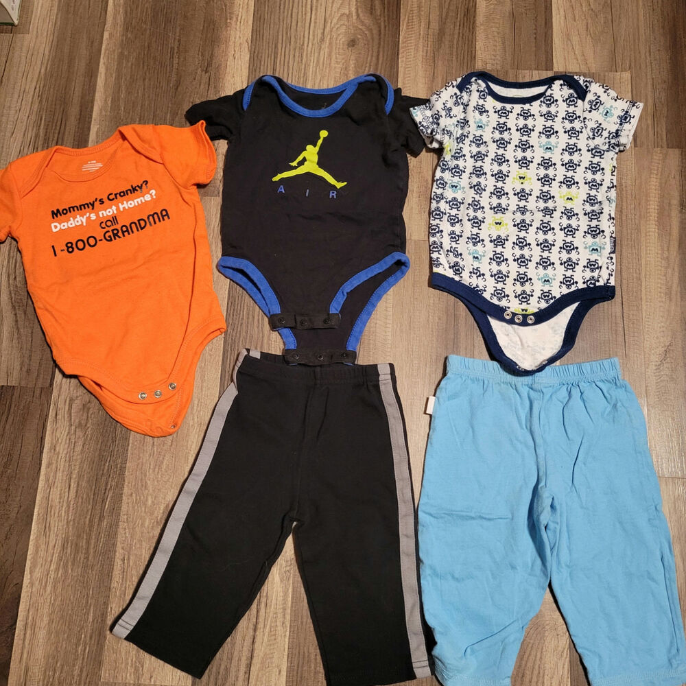 Baby Boy Outfit Bundle Size 6-9 Months